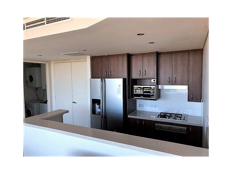 Unit 505A/1 Como Crescent, Southport QLD 4215