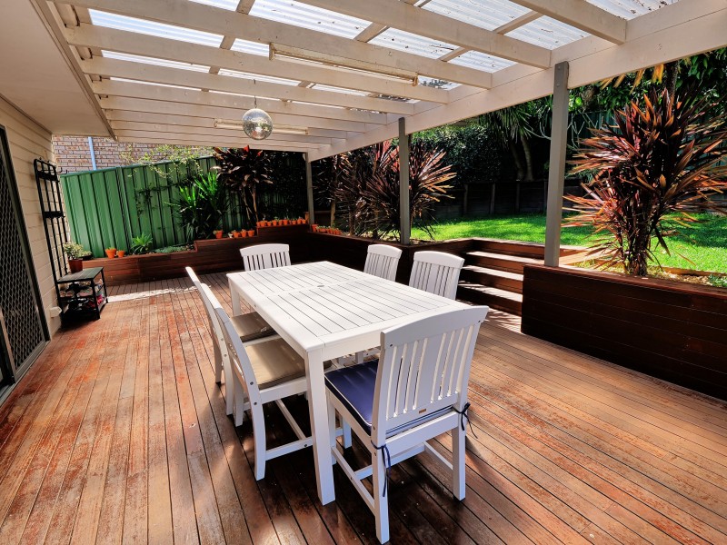 15 Day Street, Wyoming NSW 2250