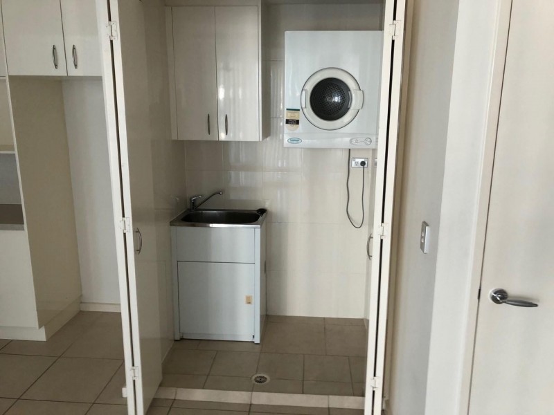 Unit 1303/1 Como Crescent, Southport QLD 4215