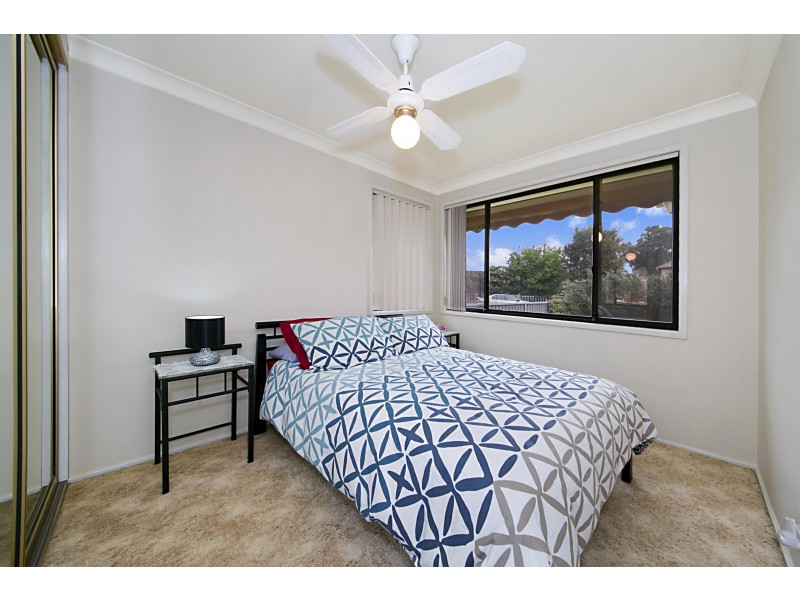 8 Shoalhaven St, Wakeley NSW 2176