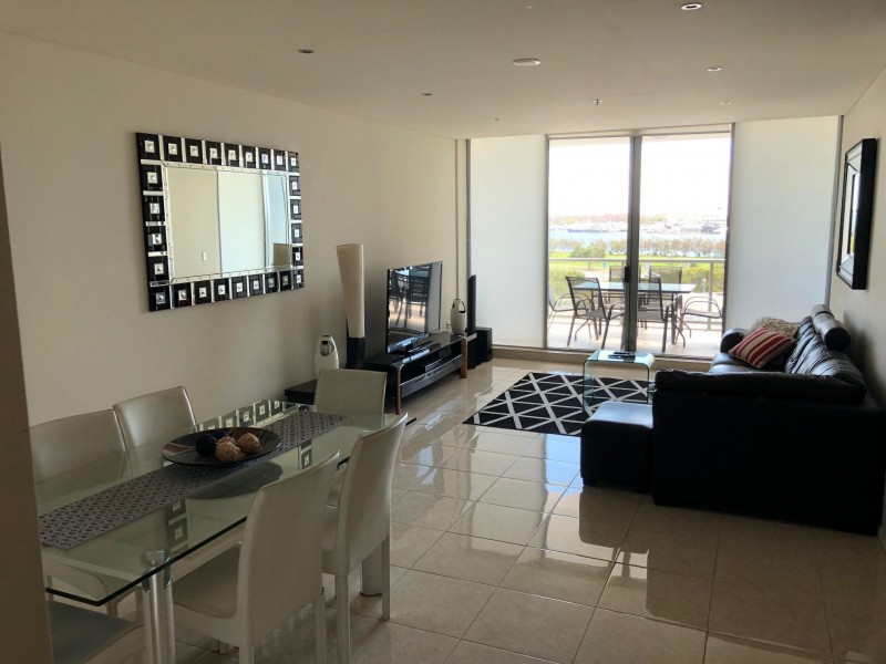 Unit 810/1 Como Crescent, Southport QLD 4215