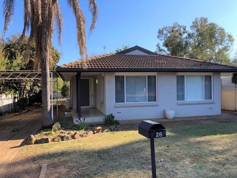 28 Reid Street, Wellington NSW 2820