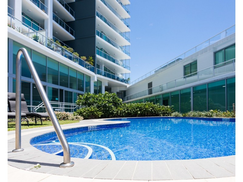 Unit 707/1 Como Crescent, Southport QLD 4215