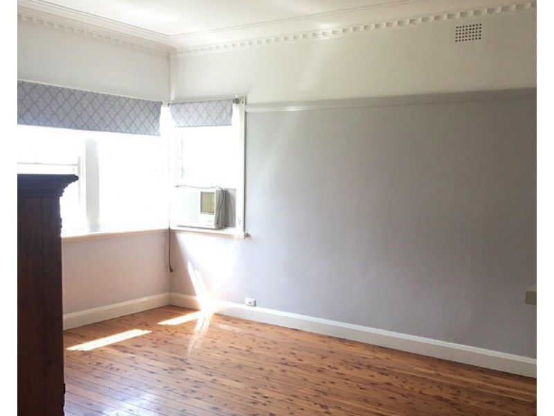 13 Thornton Street, Wellington NSW 2820