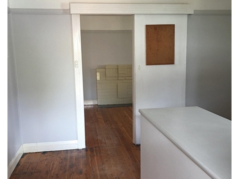 13 Thornton Street, Wellington NSW 2820