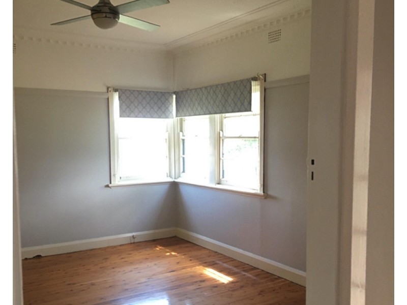 13 Thornton Street, Wellington NSW 2820