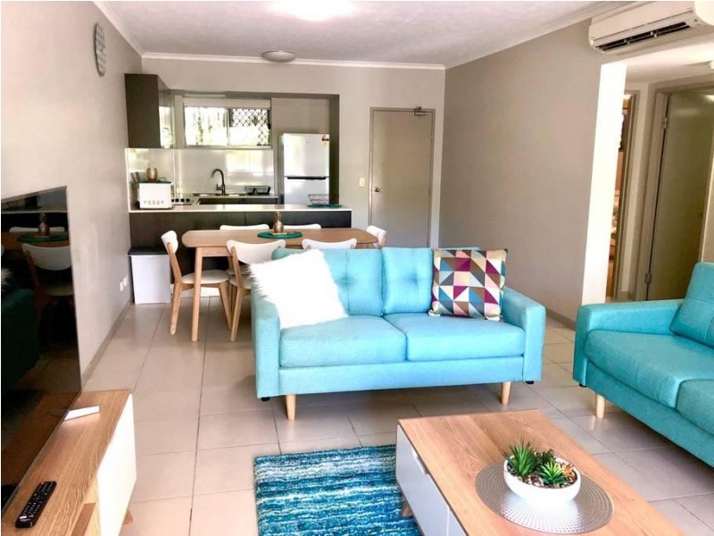 521 Varley Street, Yorkeys Knob QLD 4878