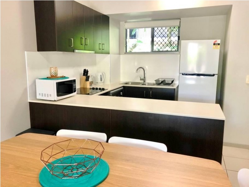 521 Varley Street, Yorkeys Knob QLD 4878