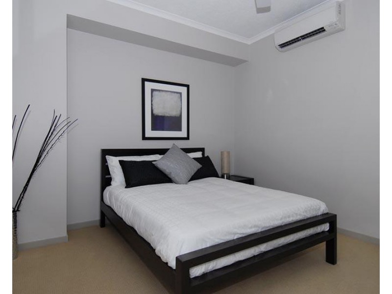 13/521 Varley Street, Yorkeys Knob QLD 4878