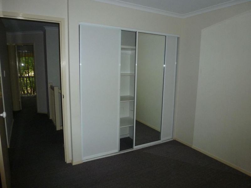 102 Alexander Drive, Highland Park QLD 4211