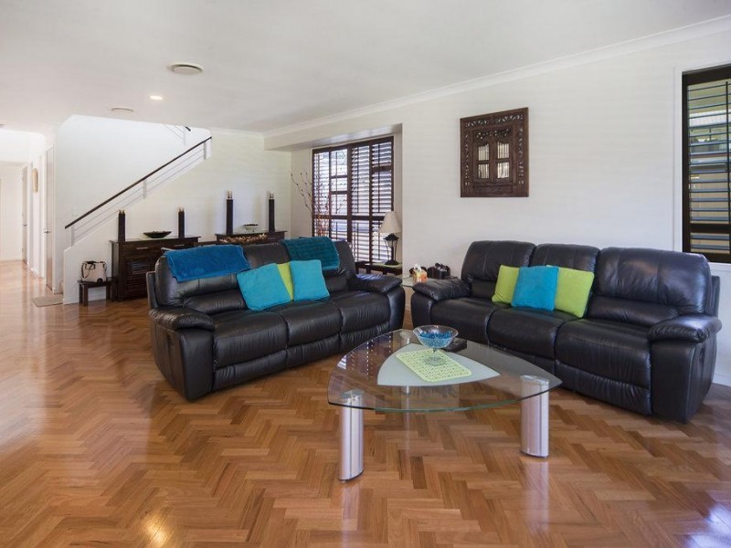 192 Easthill Drive, Robina QLD 4226