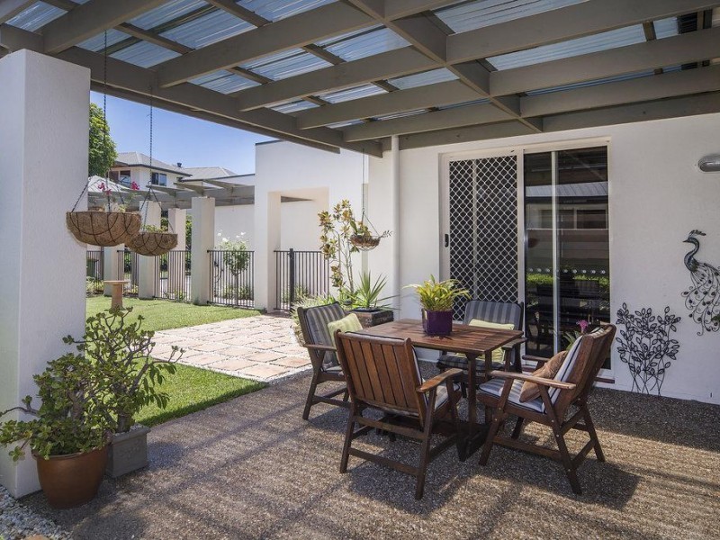 192 Easthill Drive, Robina QLD 4226