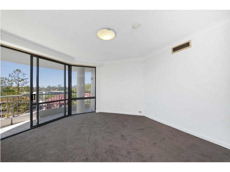 72 Macquarie Street, St Lucia QLD 4067