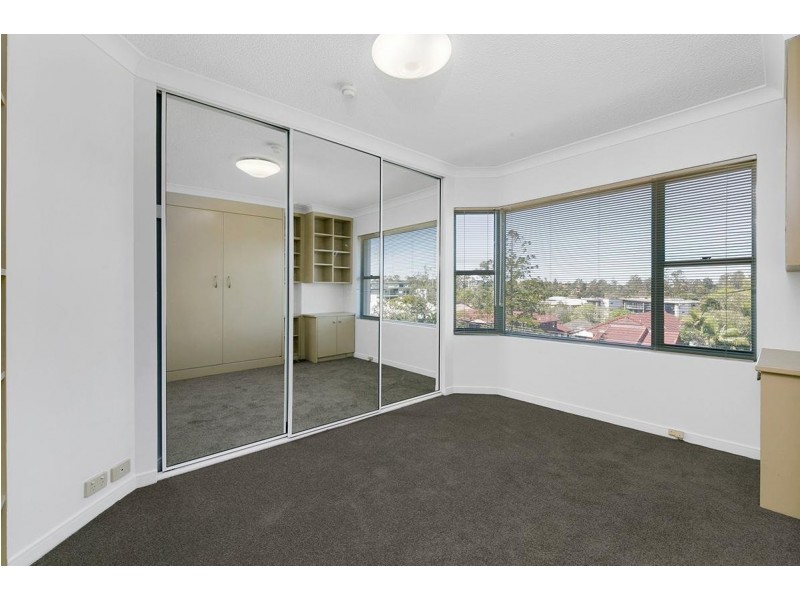 72 Macquarie Street, St Lucia QLD 4067
