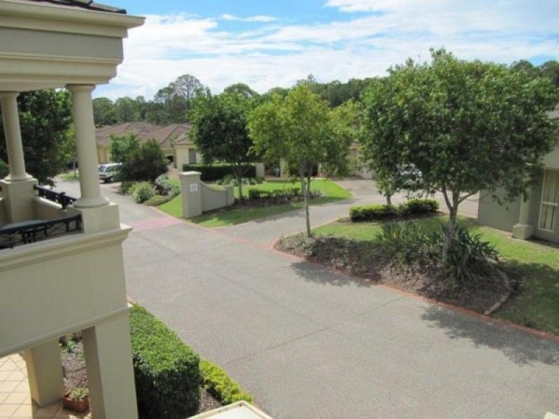 433  Brisbane Road, Arundel QLD 4214