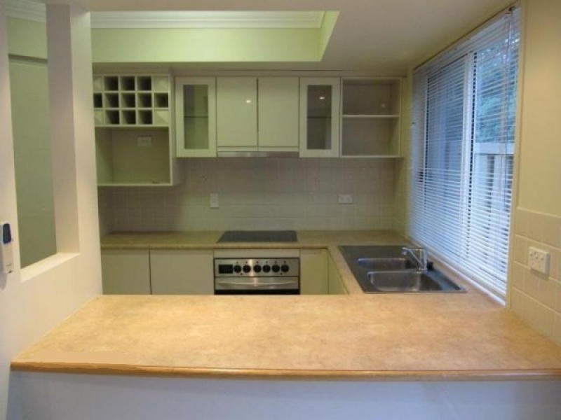 433  Brisbane Road, Arundel QLD 4214