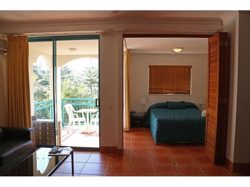 32A/112 Surf Parade, Broadbeach QLD 4218