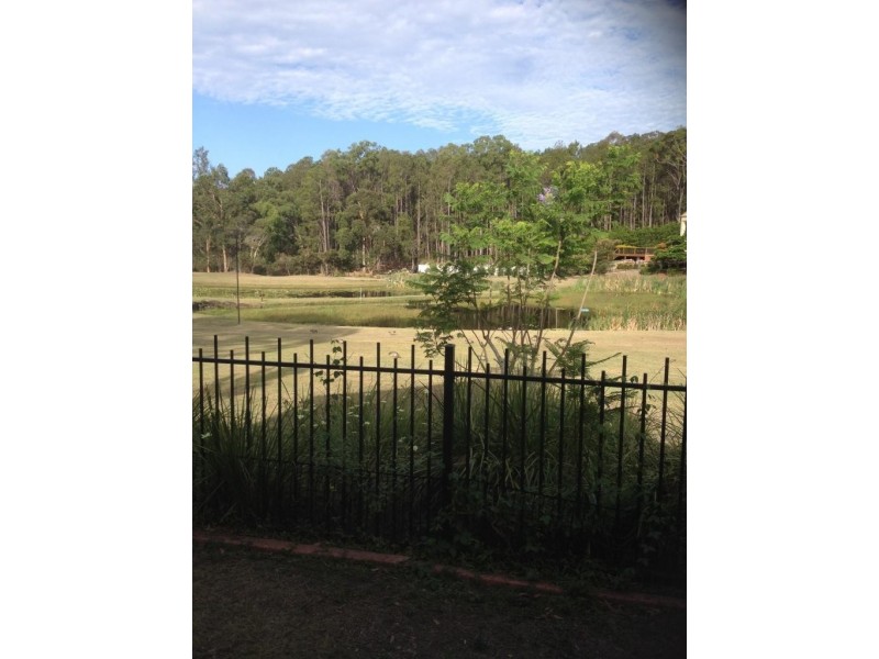 433 Brisbane Road, Arundel QLD 4214