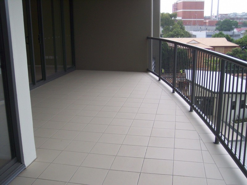 1041/18 Manning Street, Milton QLD 4064