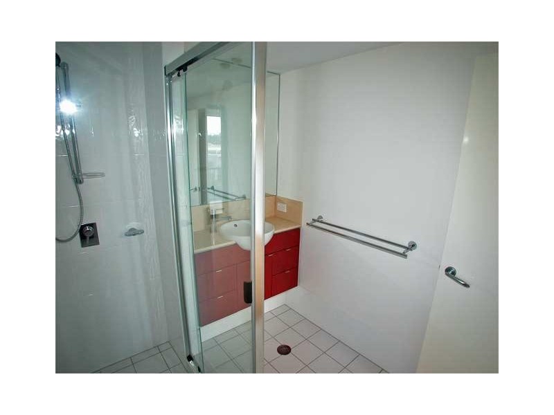 1041/18 Manning Street, Milton QLD 4064