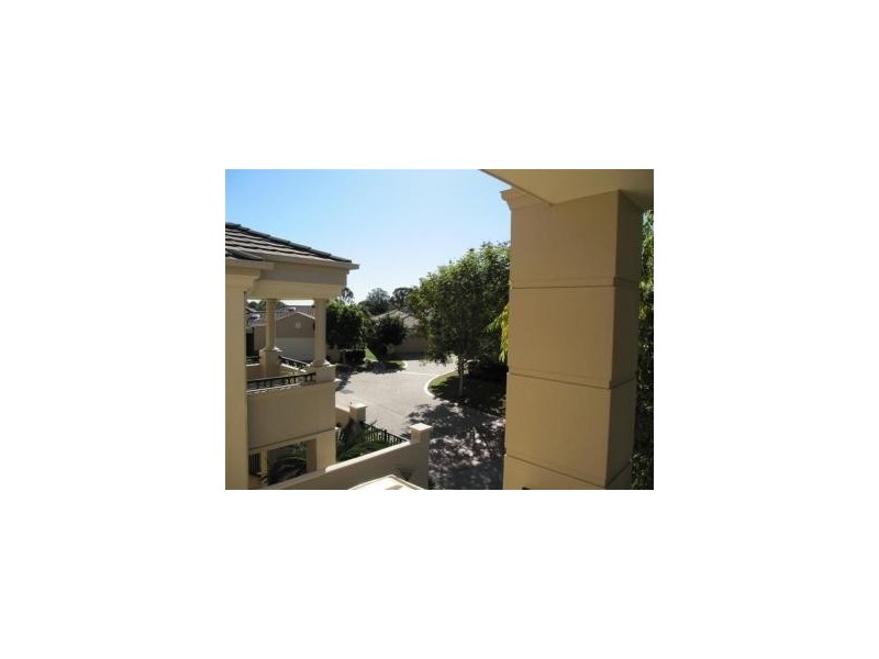 433  Brisbane Road, Arundel QLD 4214