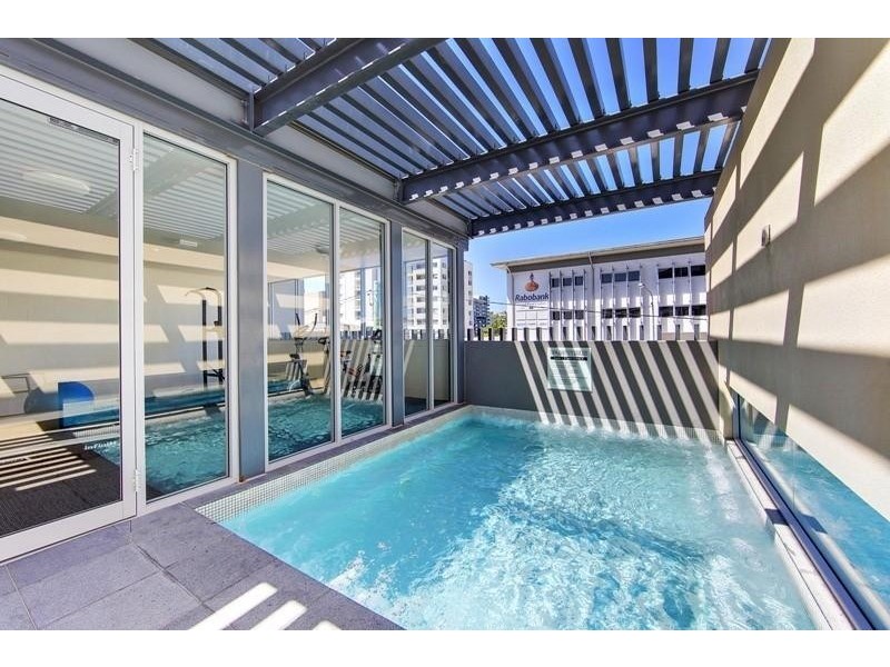 32 Stanley Street, Townsville City QLD 4810