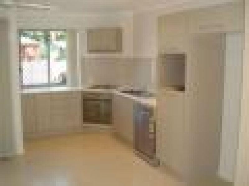 14/16  David St, Burpengary QLD 4505