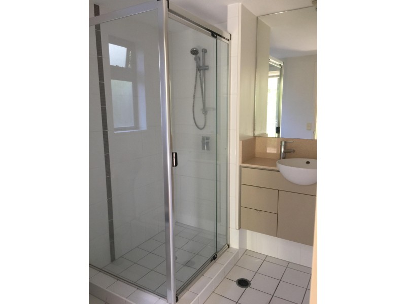 18 Manning Street, Milton QLD 4064