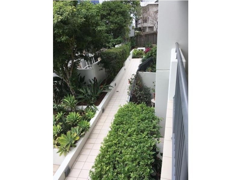 1022/18 Manning Street, Milton QLD 4064