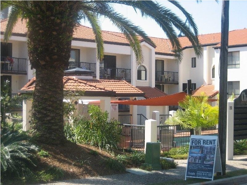 Apartment 4/11-15 Owens Lane, Southport QLD 4215