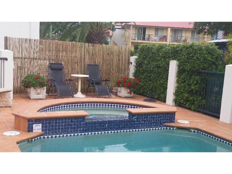 3/11-15 Owens Lane, Southport QLD 4215