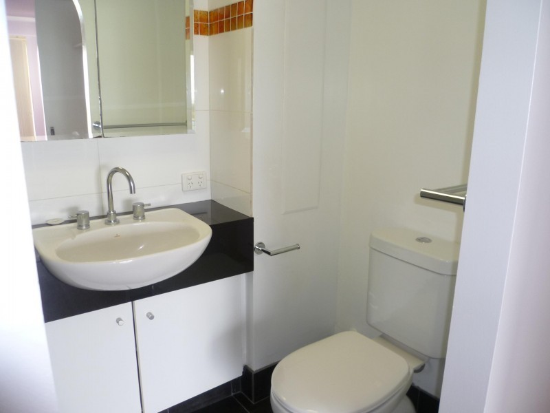 42 Duringan Street, Currumbin QLD 4223