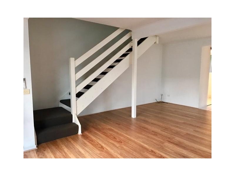 38/125 Pappas way, Carrara QLD 4211