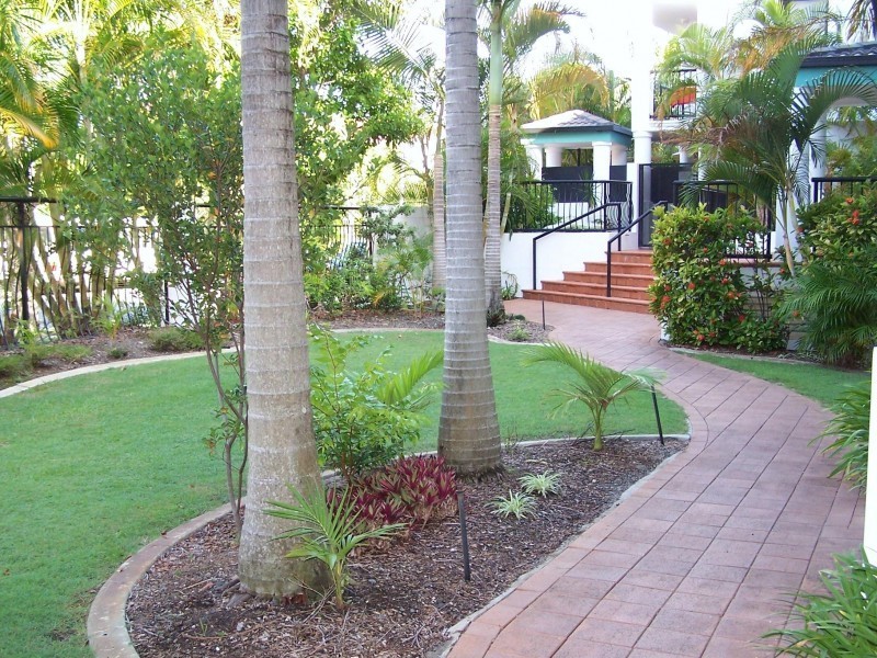 23/16-24 Purli Street, Chevron Island QLD 4217
