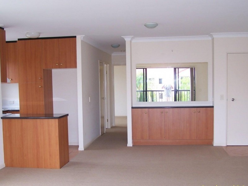 23/16-24 Purli Street, Chevron Island QLD 4217