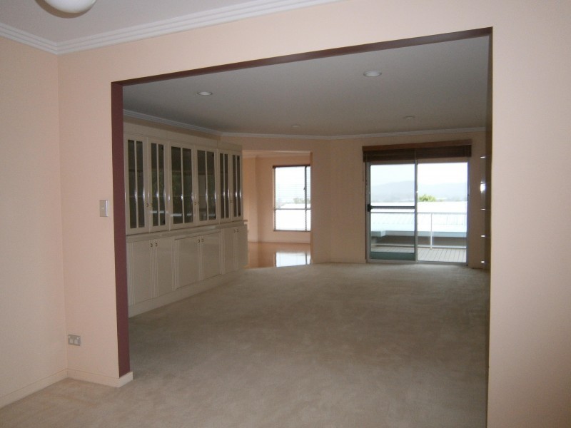 Carrara QLD 4211