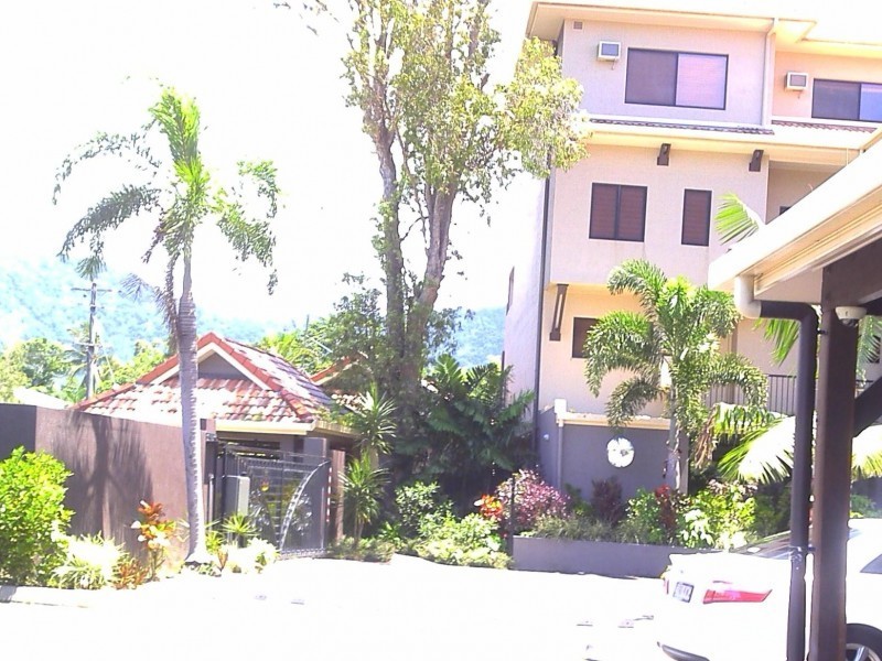 332 332/2 Rigg Street, Woree QLD 4868