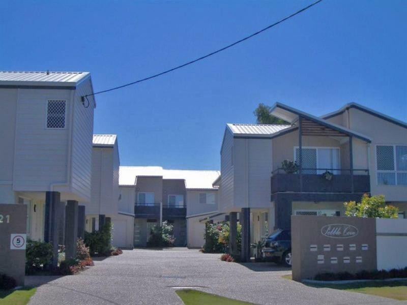 2/21-23 Thompson Cres, Clontarf QLD 4019