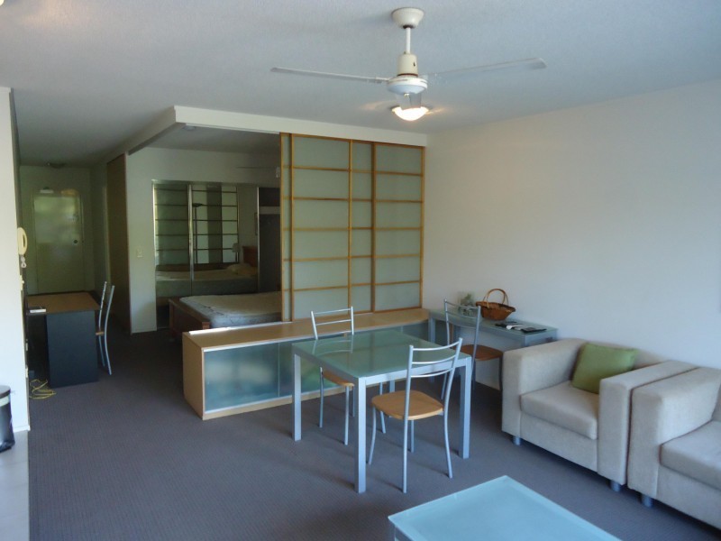 19/15 Goodwin Street, Kangaroo Point QLD 4169
