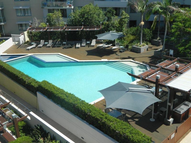 2027/1 Ocean Street, Burleigh Heads QLD 4220