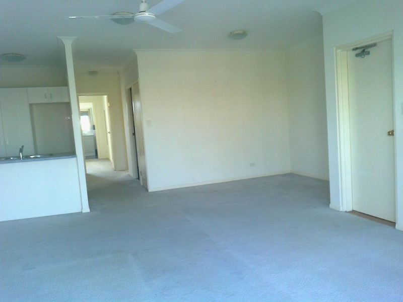 30-36 Burra Street, Chevron Island QLD 4217