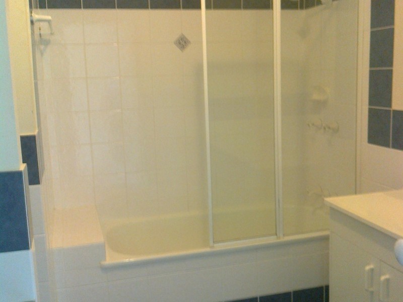 30-36 Burra Street, Chevron Island QLD 4217