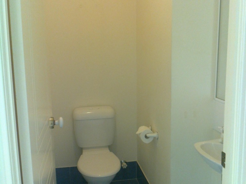 30-36 Burra Street, Chevron Island QLD 4217