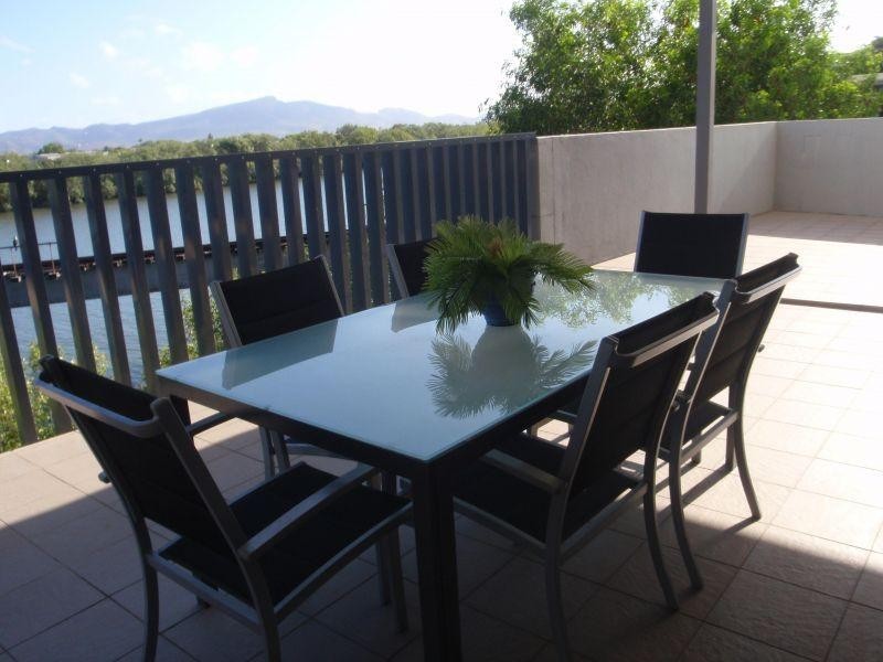 32 Stanley Street, Townsville City QLD 4810