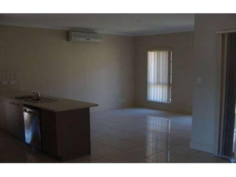 15 Yaggera Place, Bellbowrie QLD 4070