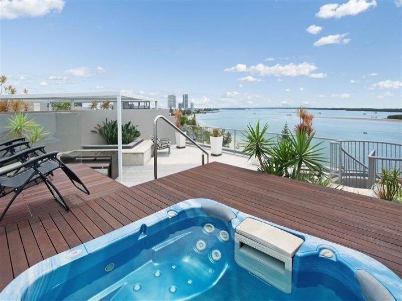 438 Marine Parade, Biggera Waters QLD 4216