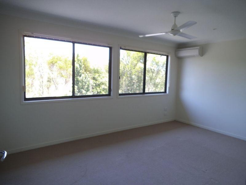 C/2 Catalina Way, Upper Coomera QLD 4209