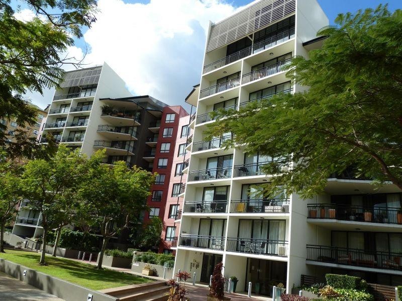 15 Goodwin Street, Kangaroo Point QLD 4169