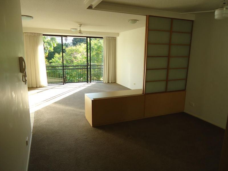 15 Goodwin Street, Kangaroo Point QLD 4169