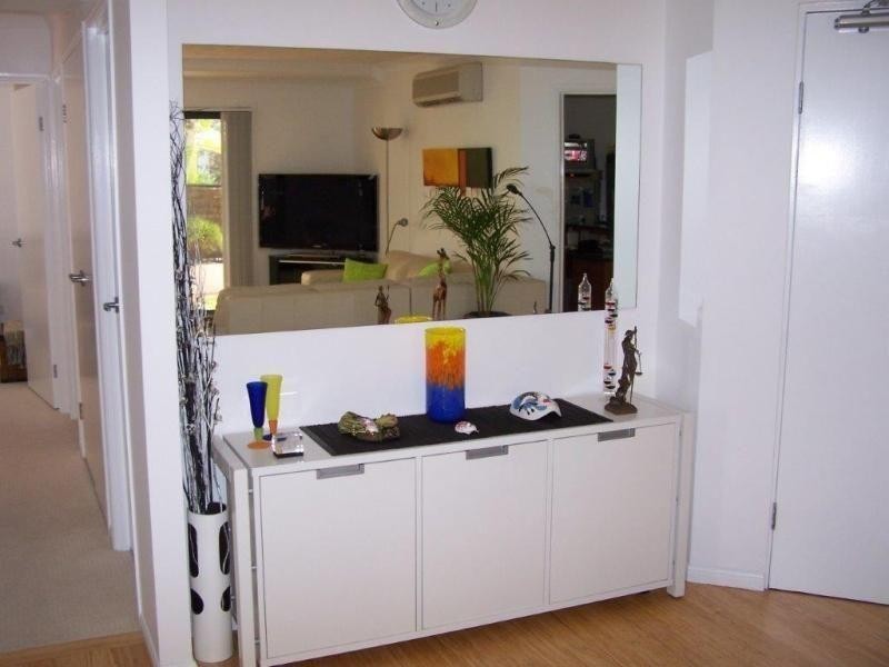 Chevron Island QLD 4217